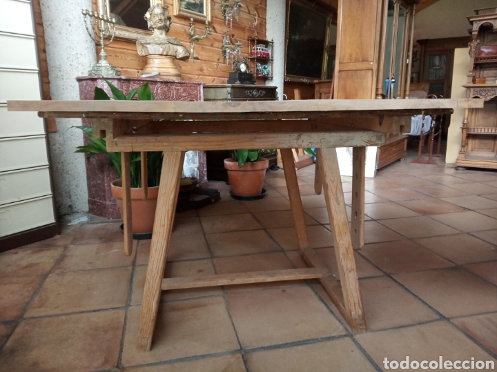 Antig&uuml;edades: Mesa en nogal madera natural - Foto 9