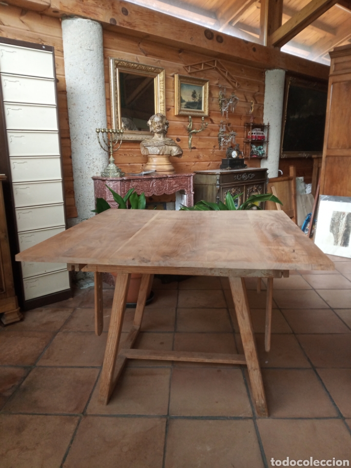 Antig&uuml;edades: Mesa en nogal madera natural - Foto 10