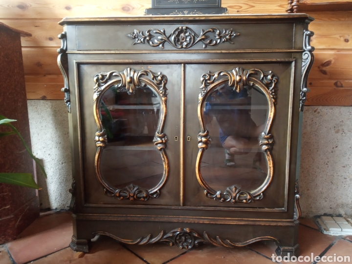 Antig&uuml;edades: Aparador Entredos - Foto 13
