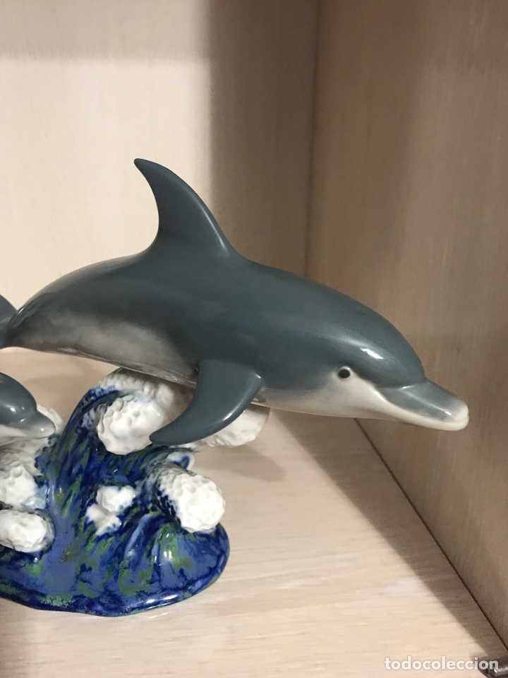 Antig&uuml;edades: Delfines sobre olas de a Lladr&oacute; - Foto 2