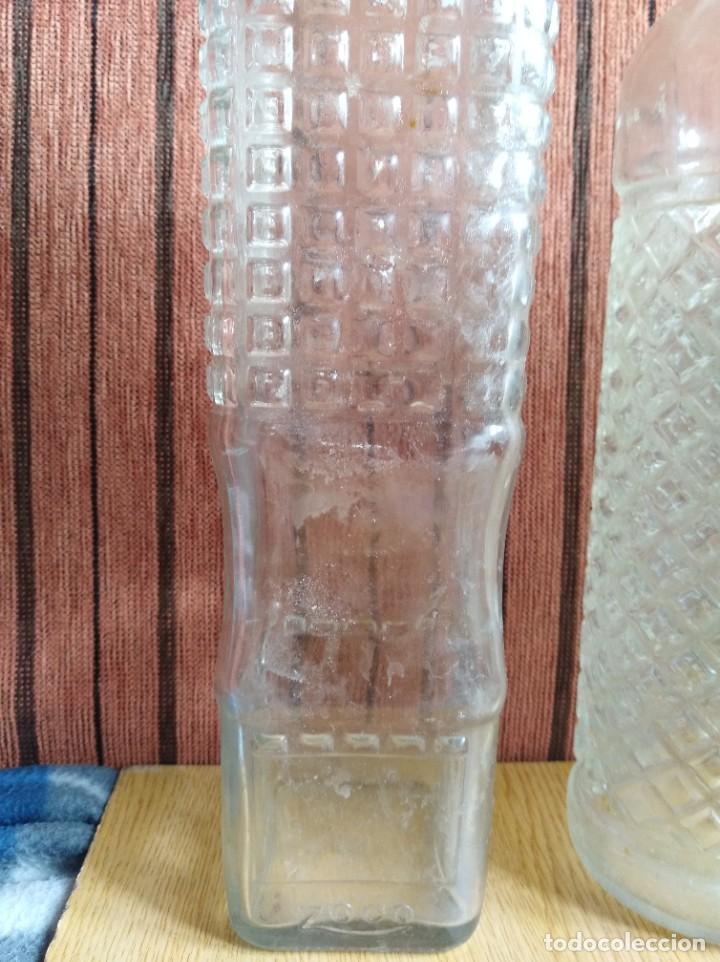 Antig&uuml;edades: 3 botellas de cristal (801) - Foto 4