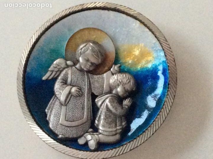 Antig&uuml;edades: Medalla para cuna de plata y esmalte - Foto 2