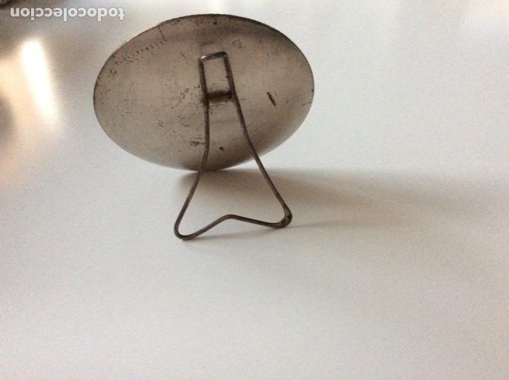 Antig&uuml;edades: Medalla para cuna de plata y esmalte - Foto 6