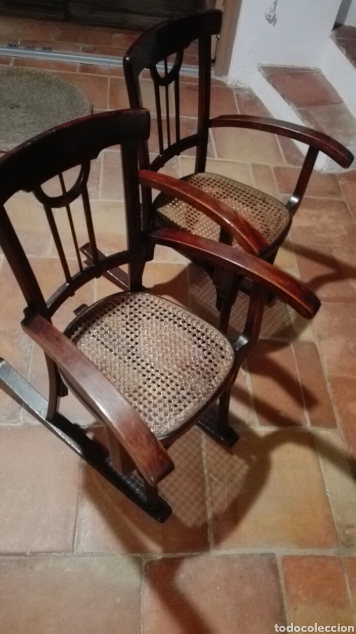 Antig&uuml;edades: Sillas Mecedoras. .. - Foto 1