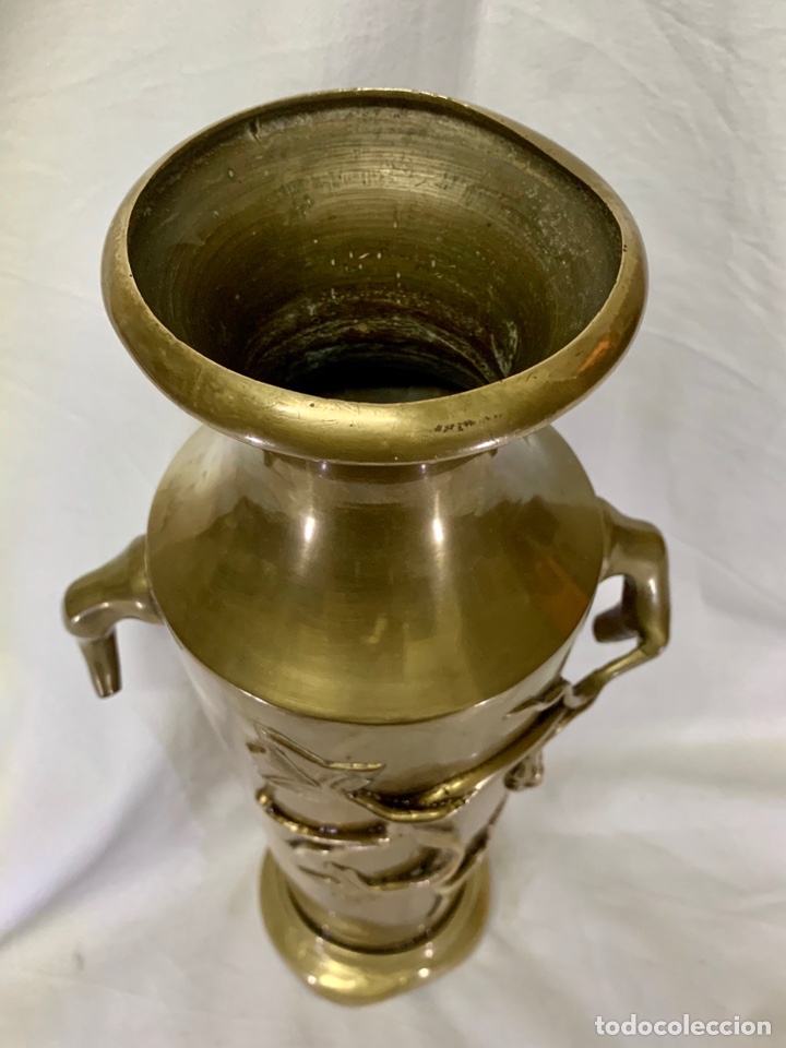 Antig&uuml;edades: GRAN JARRON BRONCE ALTURA 33CM - Foto 3