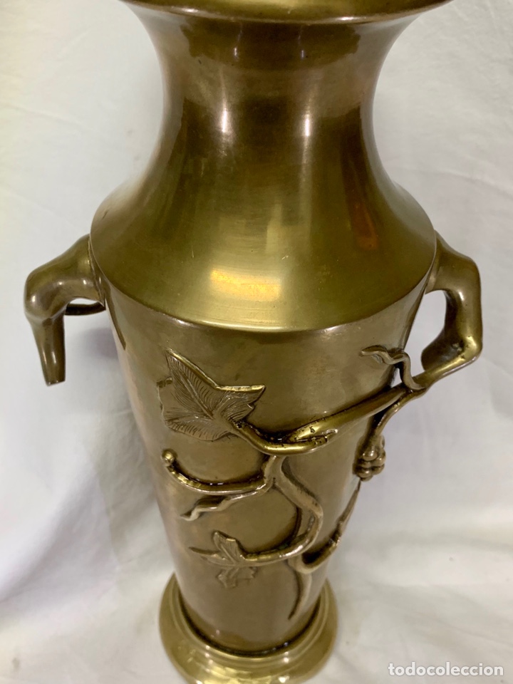 Antig&uuml;edades: GRAN JARRON BRONCE ALTURA 33CM - Foto 4