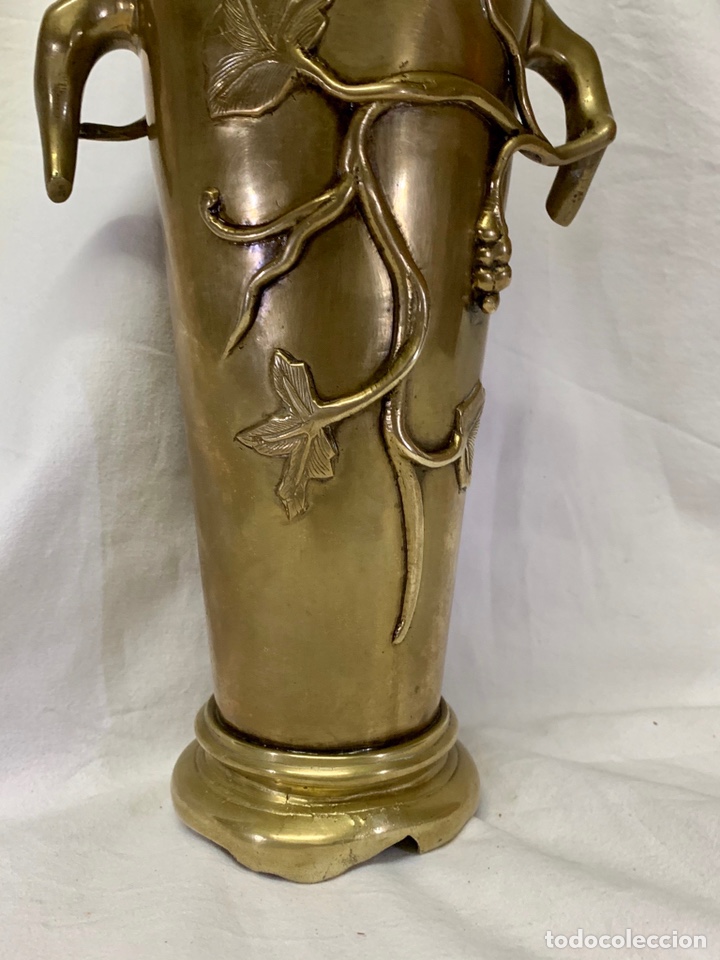 Antig&uuml;edades: GRAN JARRON BRONCE ALTURA 33CM - Foto 7