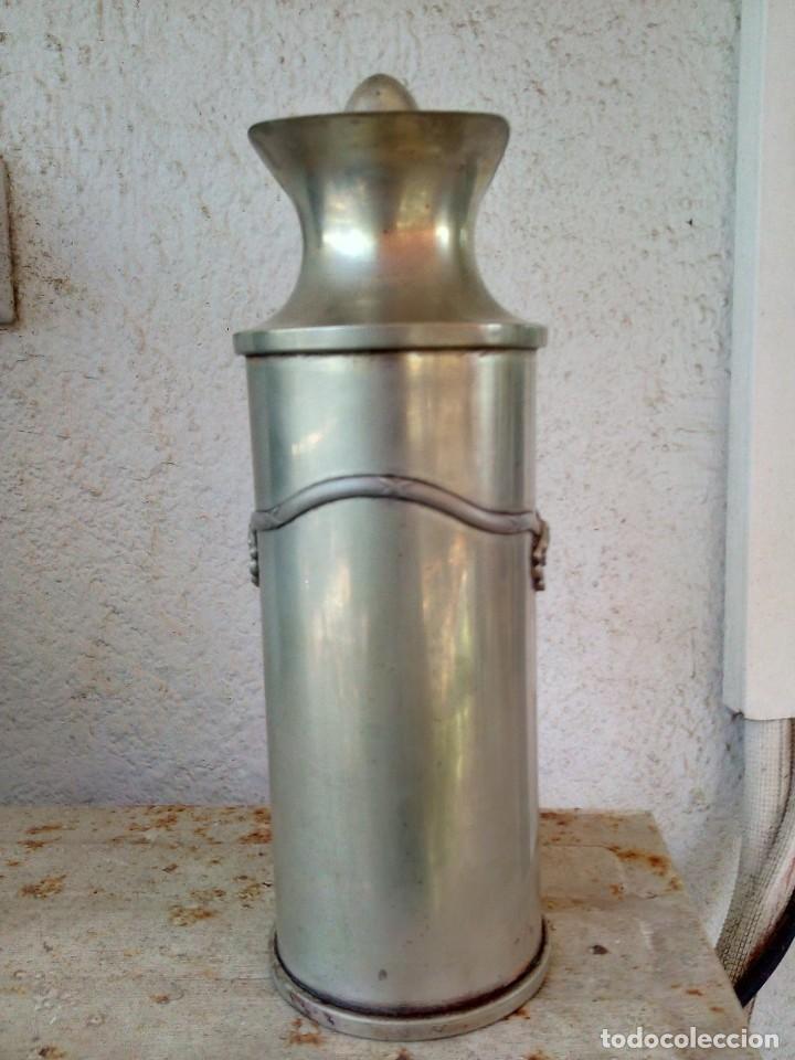 Antig&uuml;edades: TERMO ANTIGUO DE METAL - Foto 4