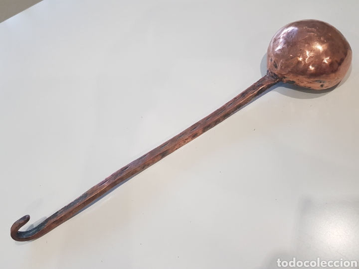 Antig&uuml;edades: Antiguo Cazo de cobre macizo - Foto 1