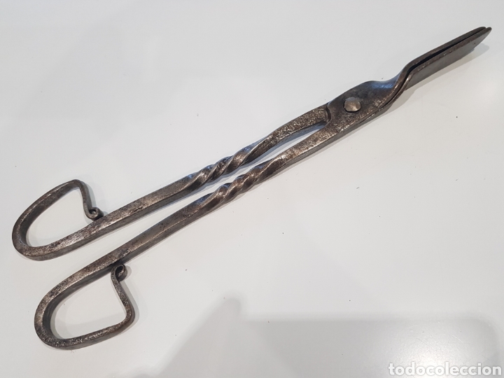 Antig&uuml;edades: Magn&iacute;fica pinza de hierro forjado - Foto 1