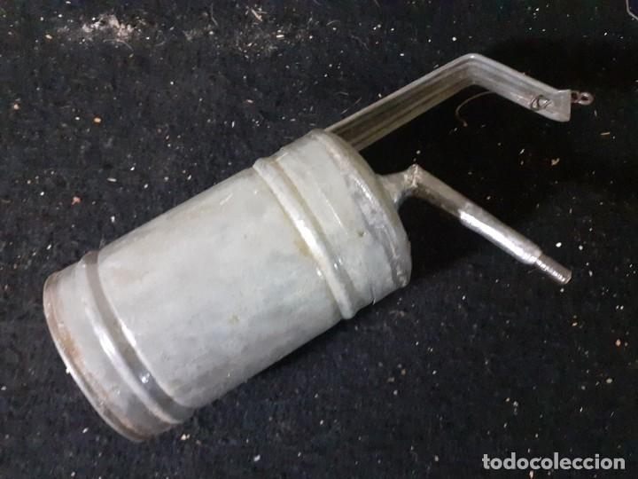Antig&uuml;edades: Lampara de carburo - Foto 3