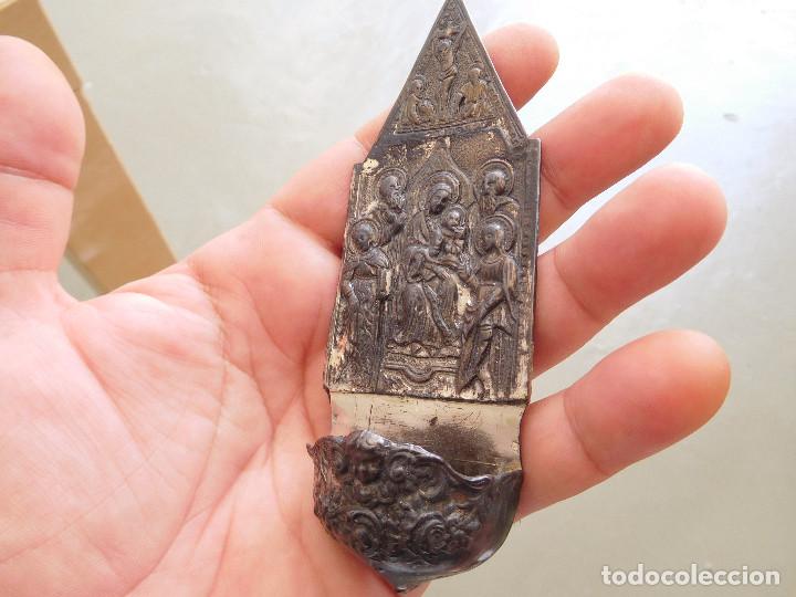 Antigüedades: Antigua benditera de plata virgen con niño - Foto 4 - 210023455