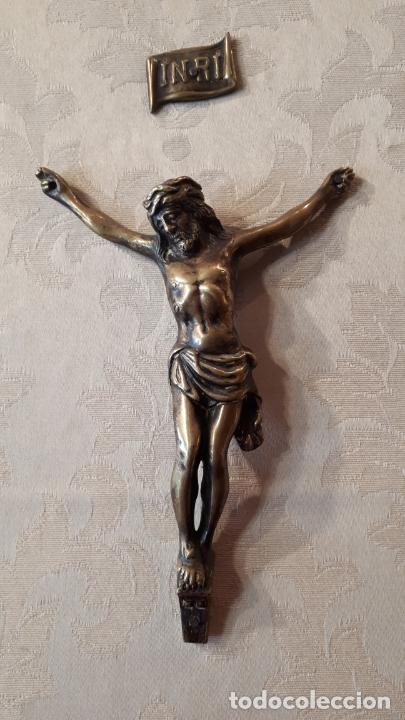 Antig&uuml;edades: CRUCIFICADO DE BRONCE. SIGLO XIX. - Foto 3