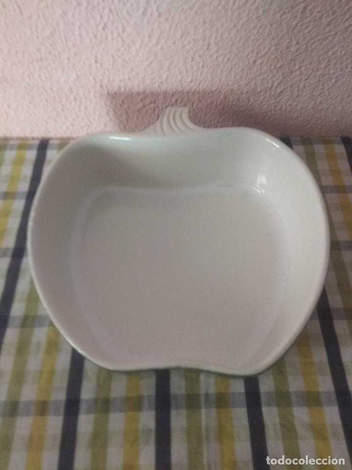 Antig&uuml;edades: Bandeja con marcas - Foto 1