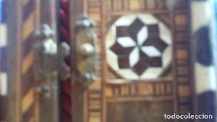 Antig&uuml;edades: caja joyero taracea granadina - Foto 4