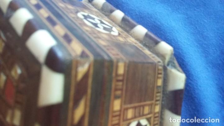 Antig&uuml;edades: caja joyero taracea granadina - Foto 7
