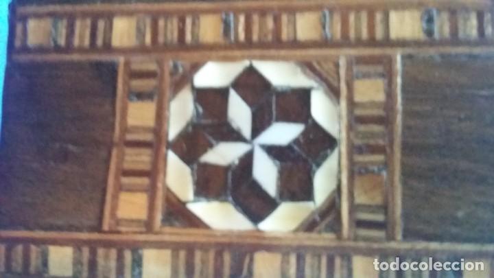 Antig&uuml;edades: caja joyero taracea granadina - Foto 8