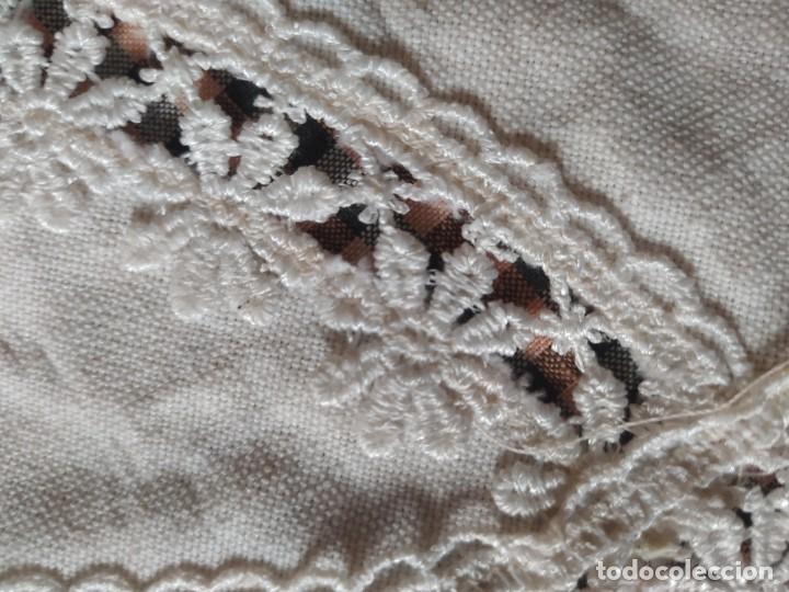 Antig&uuml;edades: TAPETE DE HILO MONTADO A MANO - Foto 2