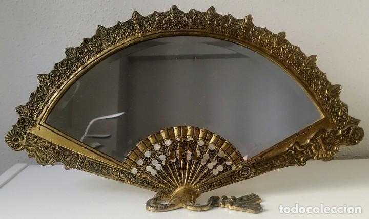 Antig&uuml;edades: Espejo de tocador en bronce - Foto 1