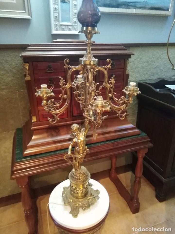 Antig&uuml;edades: L&aacute;mpara candelabro de gran tama&ntilde;o. - Foto 1