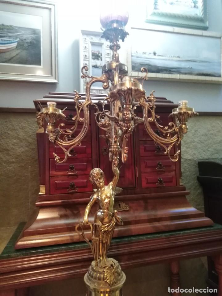 Antig&uuml;edades: L&aacute;mpara candelabro de gran tama&ntilde;o. - Foto 9