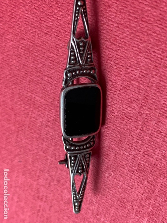 Antig&uuml;edades: Broche de plata y onix - Foto 1