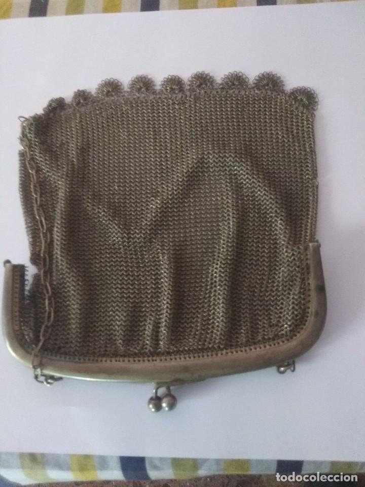 Antig&uuml;edades: Cartera antigua de malla - Foto 2