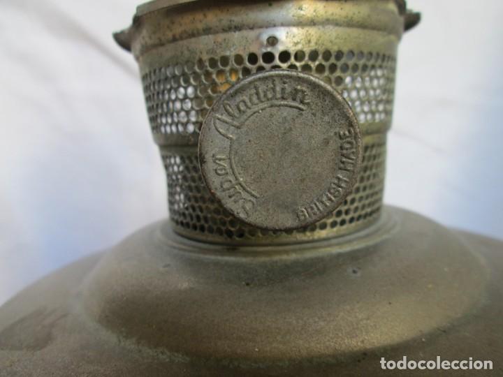 Antig&uuml;edades: Quinqu&eacute; metal Super Aladdin - Foto 2