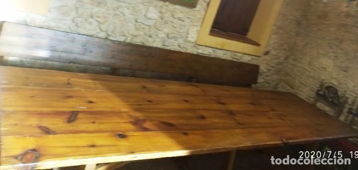 Antig&uuml;edades: Mesa de madera, m&aacute;s de 3 metros de largo. - Foto 2