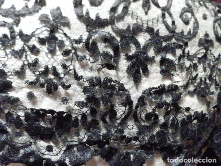 Antig&uuml;edades: ANTIGUA MANTILLA RECTANGULAR DE ENCAJE, 190X75 CM - Foto 4
