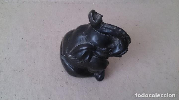 Antig&uuml;edades: ELEFANTE DE PIEDRA ( PEQUE&Ntilde;O DEFECTO) - Foto 1