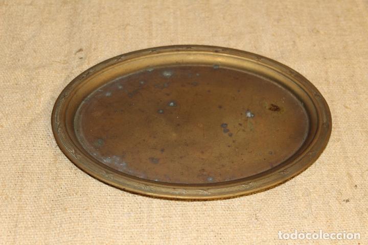 Antig&uuml;edades: bandeja de metal - Foto 4