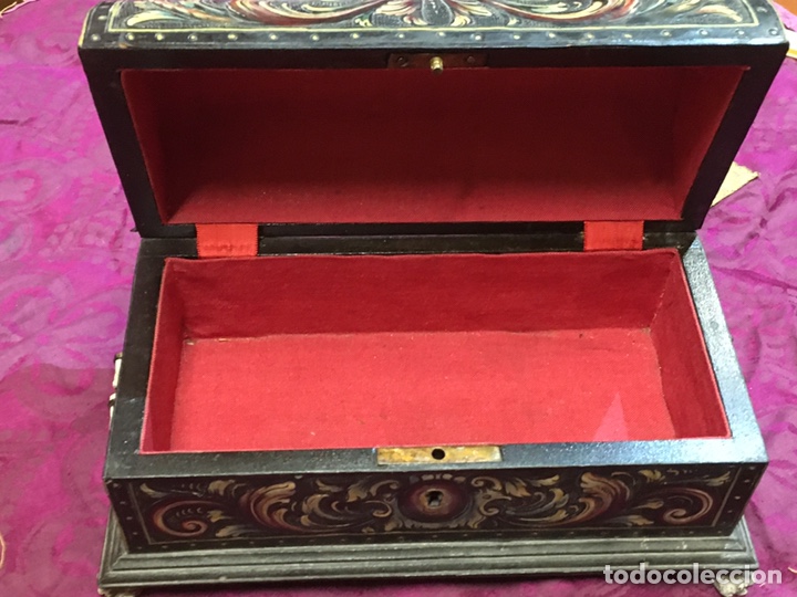 Antig&uuml;edades: Cofre, caja - Foto 6
