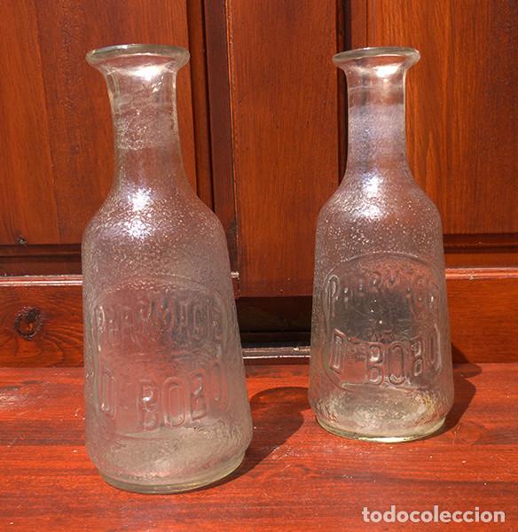 Antig&uuml;edades: Botella de farmacia de cristal - Foto 1