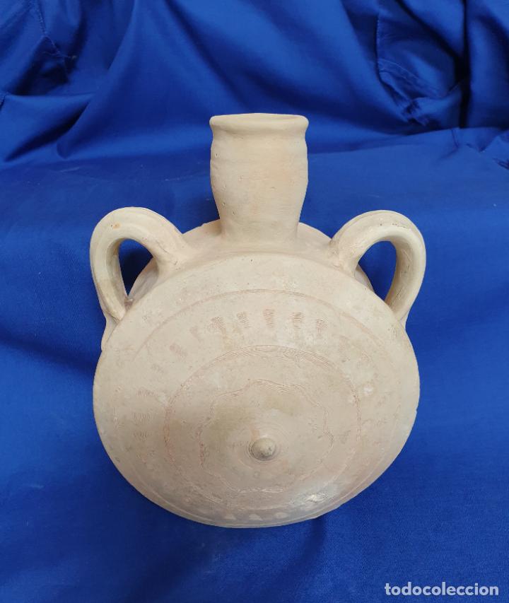 Antig&uuml;edades: DE MUSEO,EXCEPCIONAL CANTIMPLORA DE RELLENO DE BOVEDAS,S. XVI - Foto 2