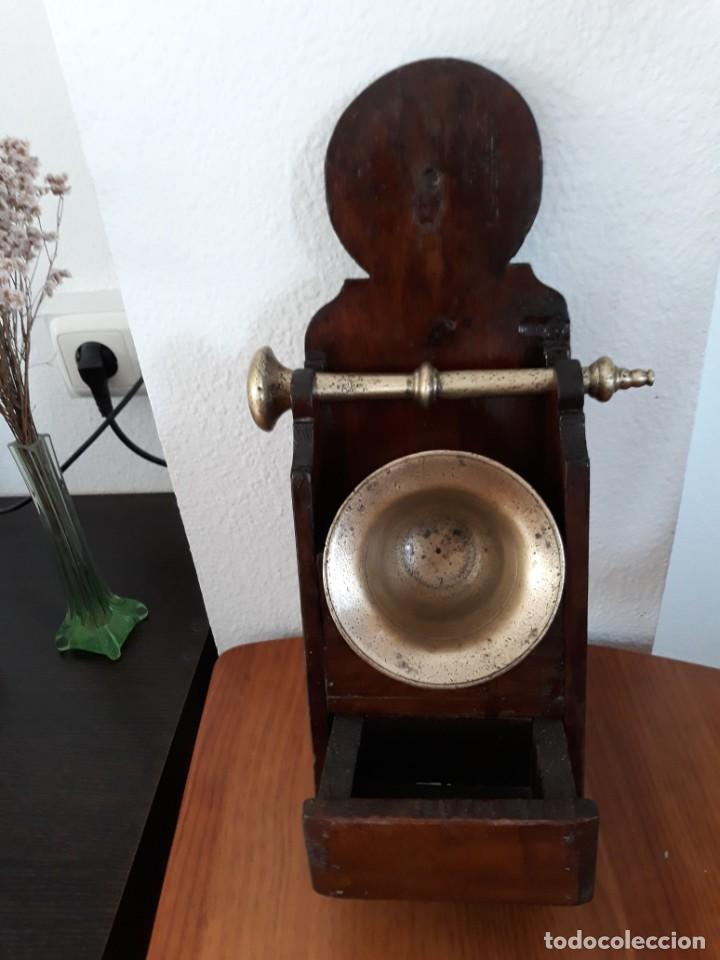 Antig&uuml;edades: Mortero almirez antiguo de fundicion - Foto 1