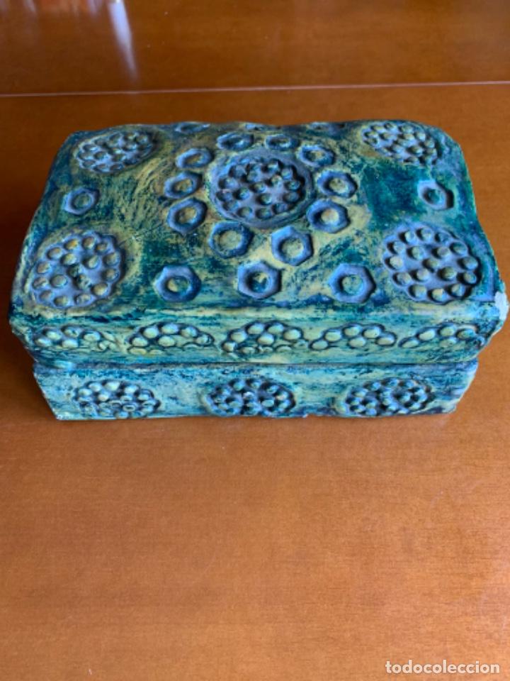 Antig&uuml;edades: DECORATIVA CAJA ANTIGUA - Foto 1