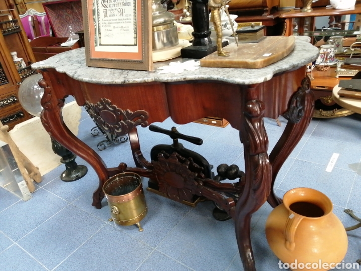 Antig&uuml;edades: Consola isabelina caoba - Foto 1
