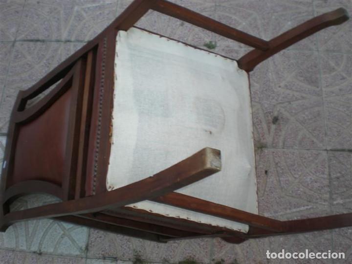 Antig&uuml;edades: sillon en cuero y madera antigua - Foto 2