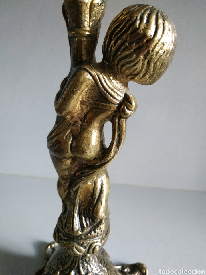 Antig&uuml;edades: Portavelas de bronce - Foto 4