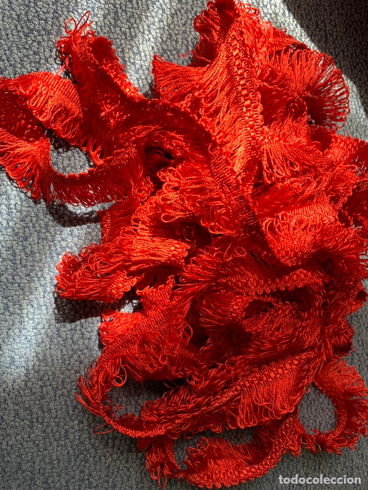 Antig&uuml;edades: Fleco antiguo hilos seda rojo - Foto 5