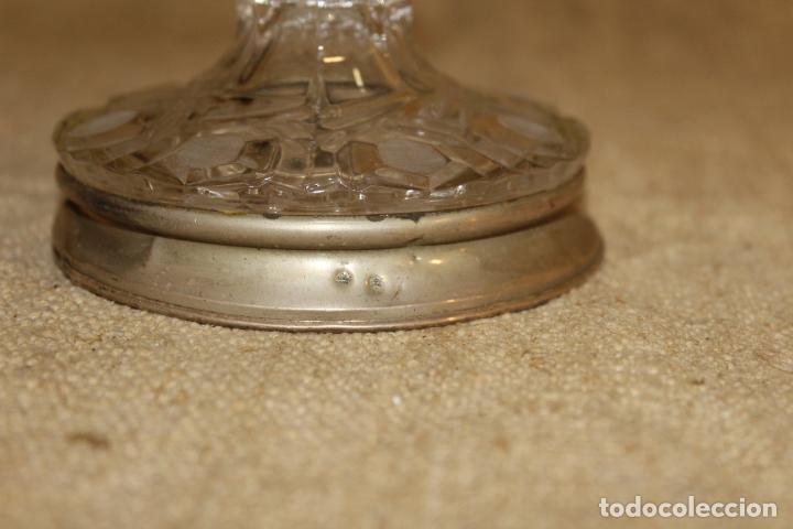 Antig&uuml;edades: base de cristal y plata para jarron - Foto 5