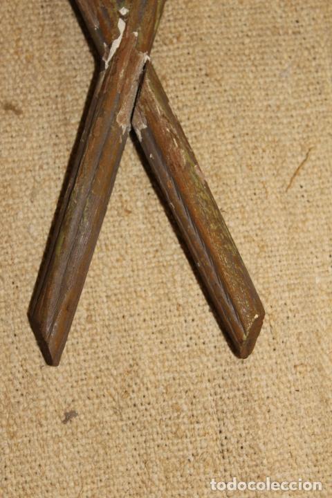 Antig&uuml;edades: cruz de madera - Foto 4