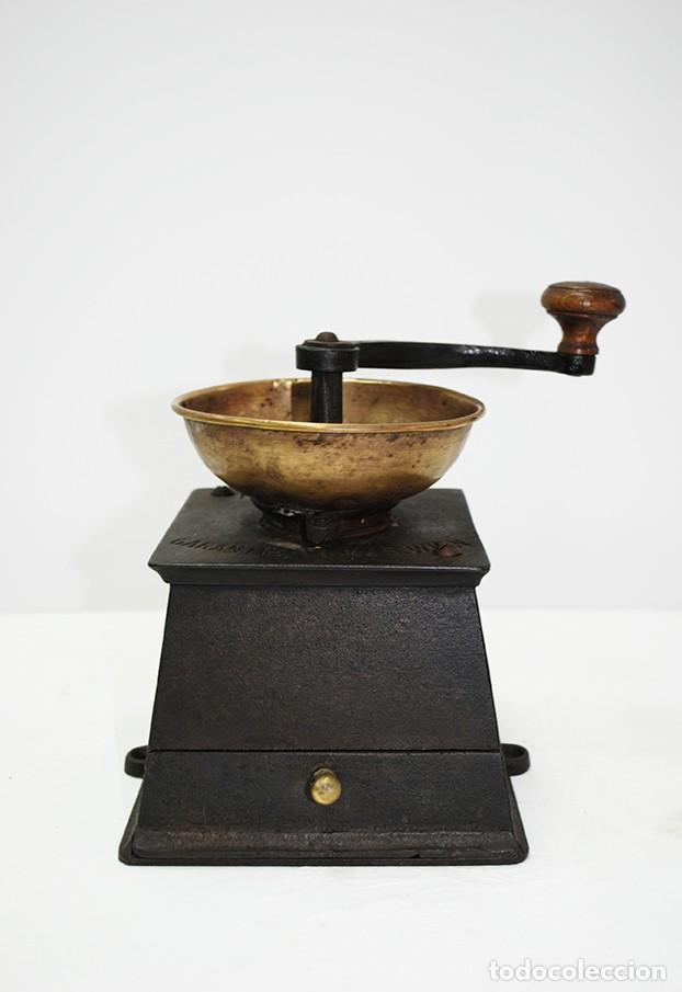 MOLINILLO DE CAF&Eacute; ANTIGUO HIERRO FUNDIDO