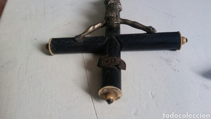 Antig&uuml;edades: Crucifijo antigua - Foto 3