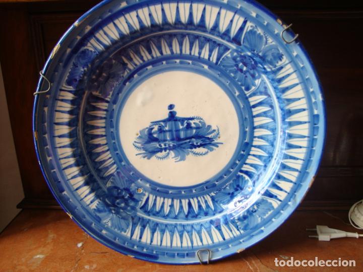 Antig&uuml;edades: antiguo plato de ceramica - Foto 1