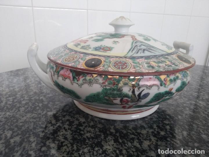 Antig&uuml;edades: Sopera con fuente MACAO con sello - Foto 1