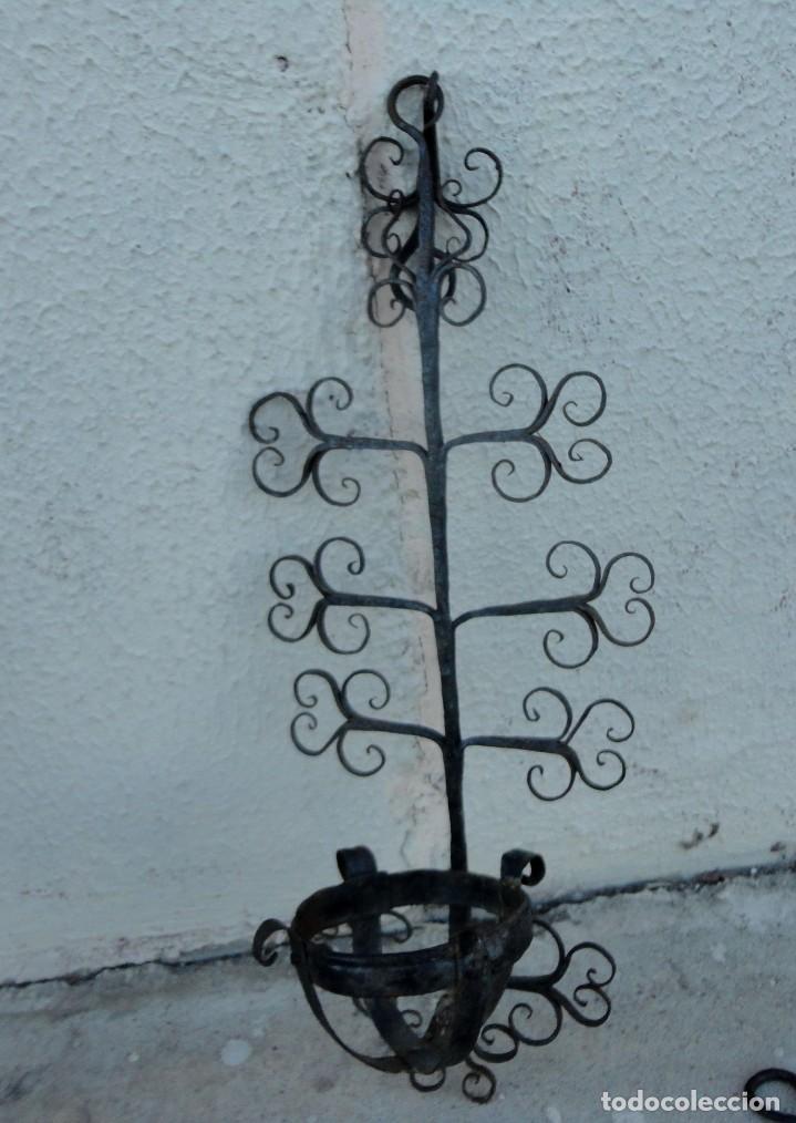 Antig&uuml;edades: Apliques de forja artistica de Alta epoca - Foto 6
