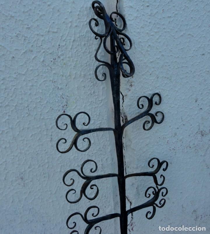 Antig&uuml;edades: Apliques de forja artistica de Alta epoca - Foto 9