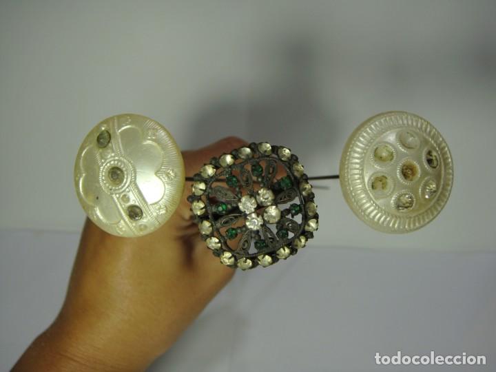 Antig&uuml;edades: 3 Alfileres para decoraci&oacute;n. - Foto 4